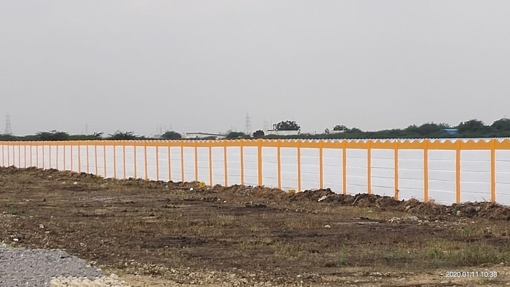 Cement Divider Wall - Color: Different Available