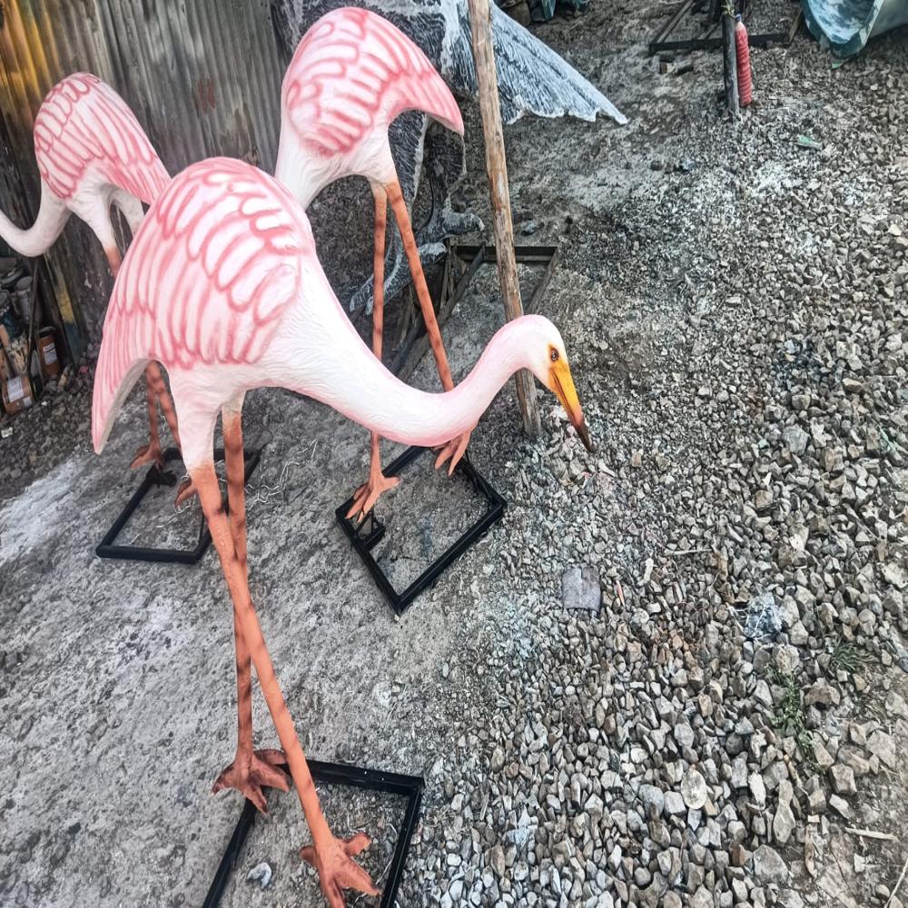 Fiber Flamingo Statue 