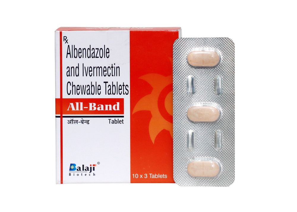 एल्बेंडाजोल और लिवर्मेक्टिन चबाने योग्य टैबलेट
