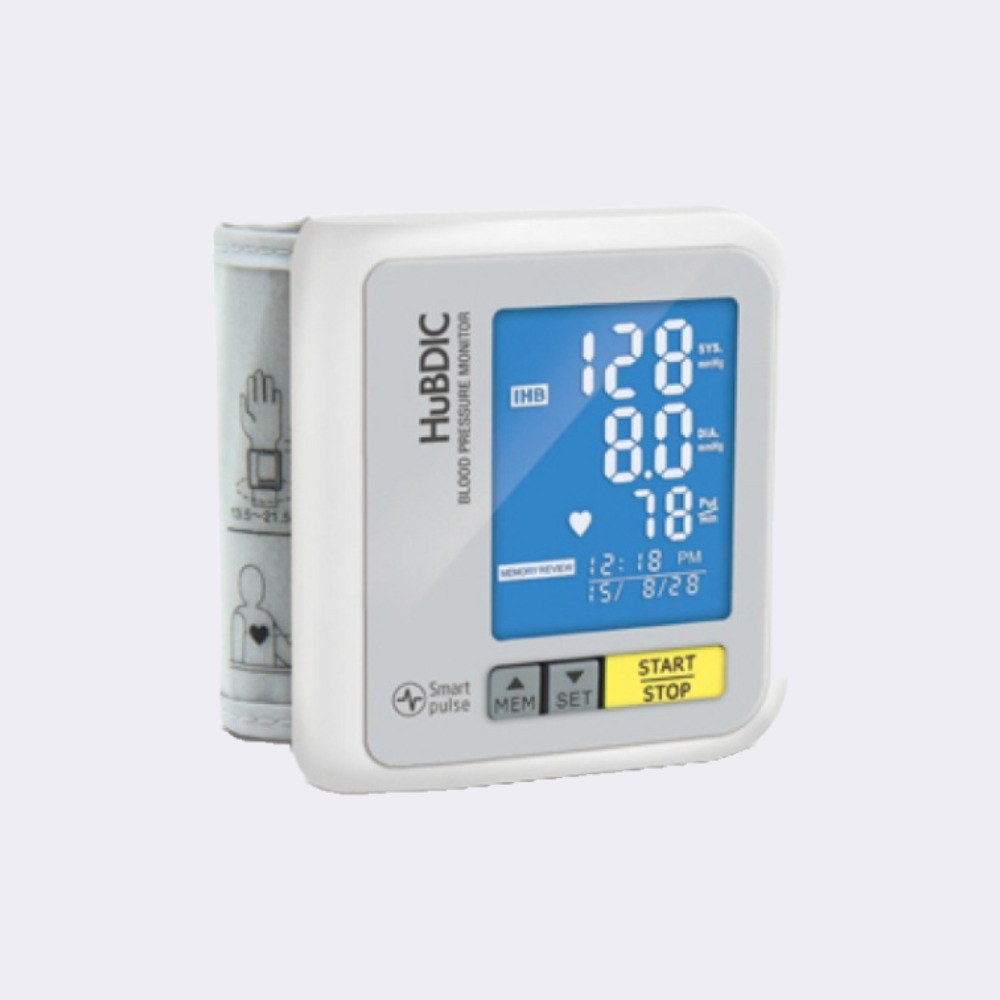 Wrist Automatic Blood Pressure Monitor Hbp-700 - Accuracy: 99 %