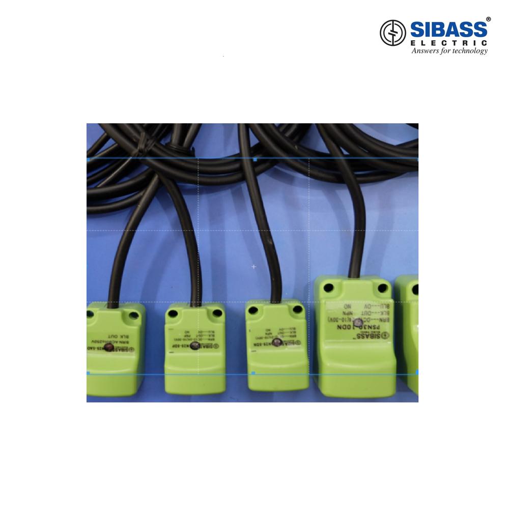 Photoelectric Sensor / Proximity Sensor - Material: Metal And Pvc