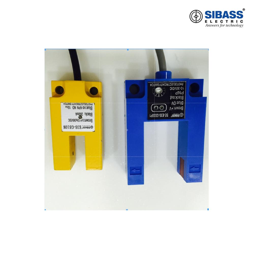 Photoelectric Sensor / Proximity Sensor - Material: Metal And Pvc