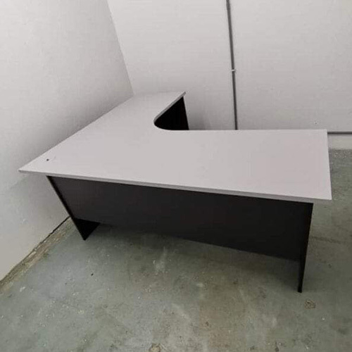 Modular Executive Table