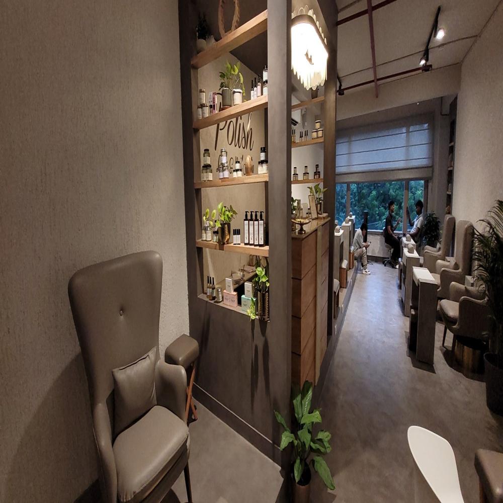 Seamless Commercial Concrete Flooring Services