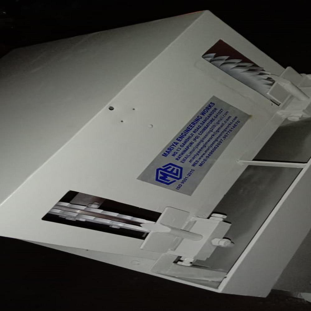 Four Station Coconut Deshelling Machine 