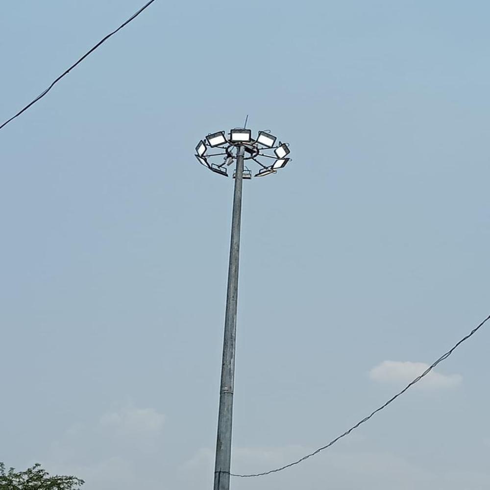 High Mast Pole - Stainless Steel, Silver Color | Warranty Included, Durable Design