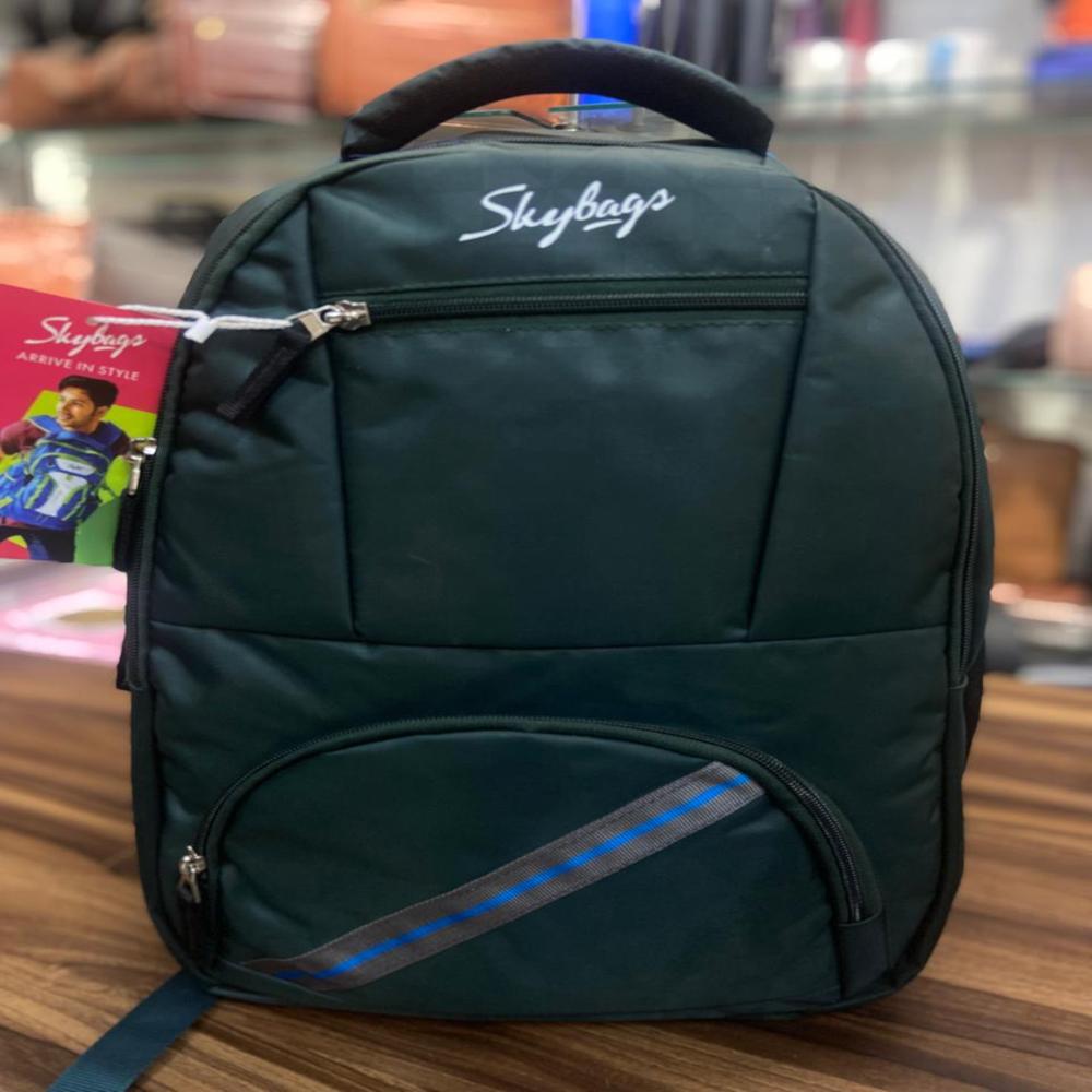 Sky College Backpack - Capacity: 30 Ltr