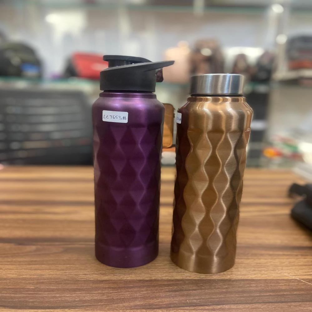 customized water bottle