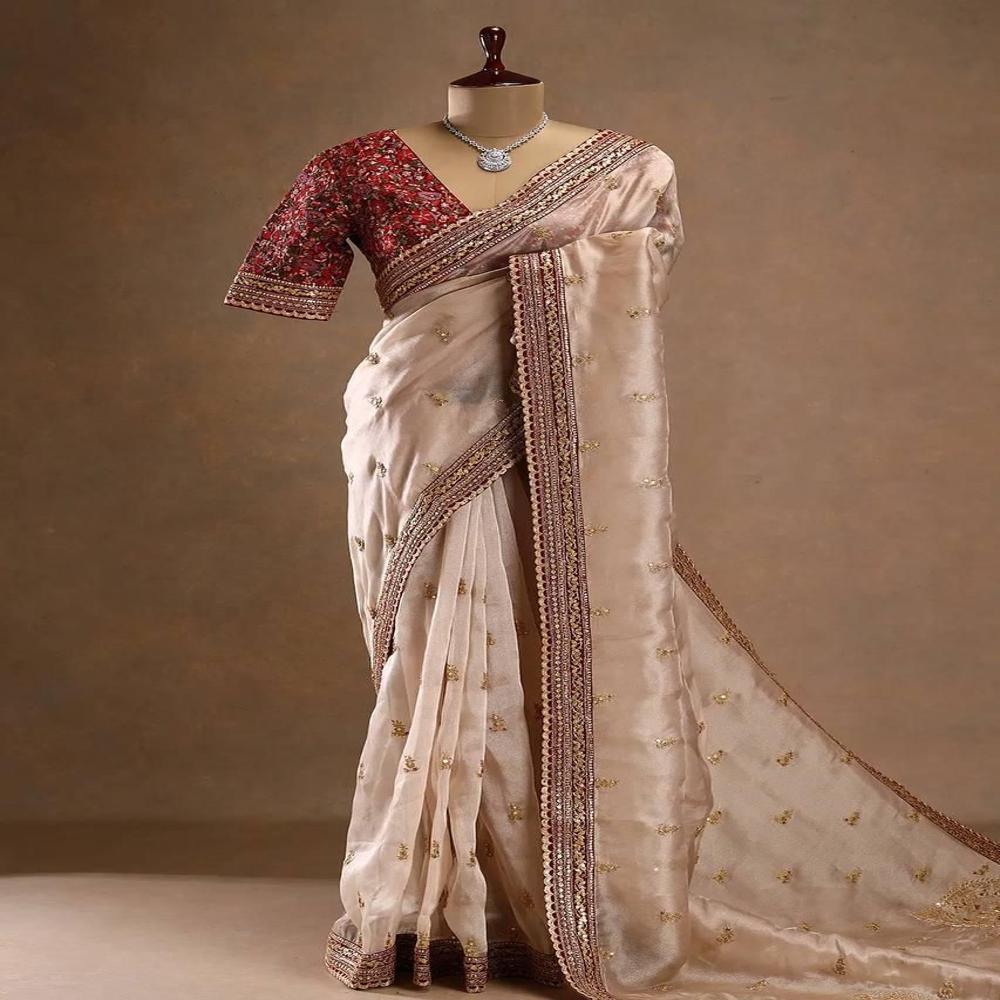 Classic Wedding Wear Saree With Beautiful Traditional Design 