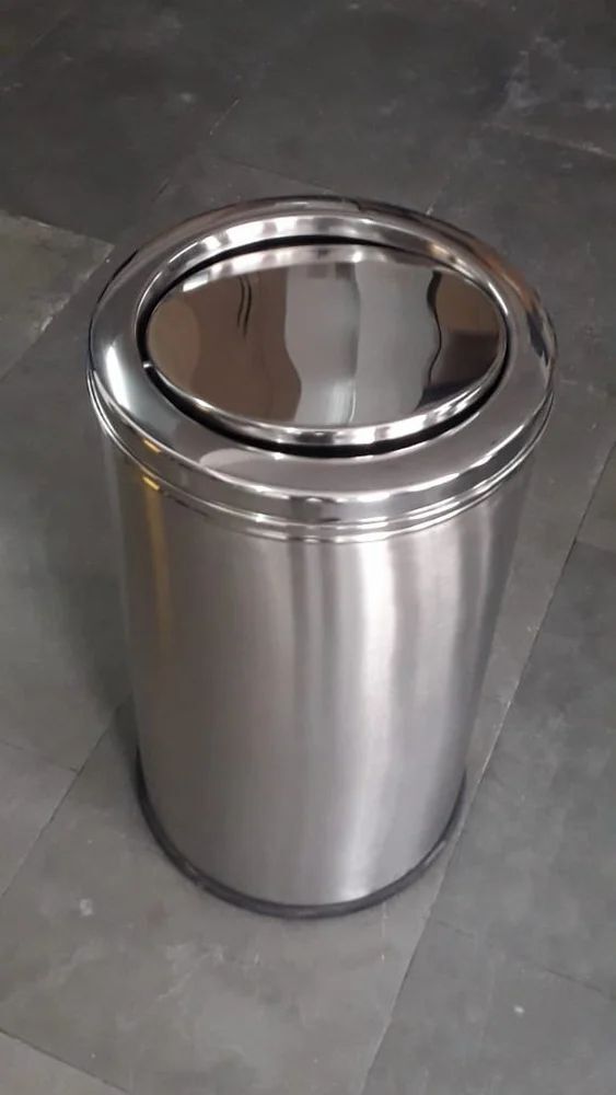 Stainless Steel Plain Pedal Dustbin