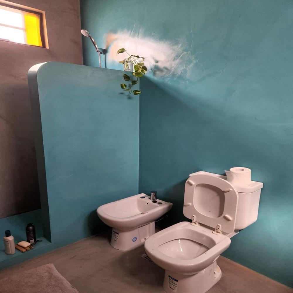 Seamless Microconcrete Bathroom Service