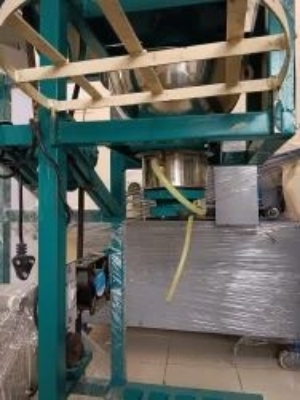 Noodals meking machine