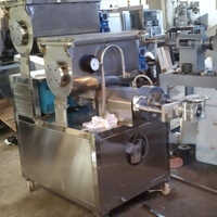 Pasta - Macaroni Making Machine