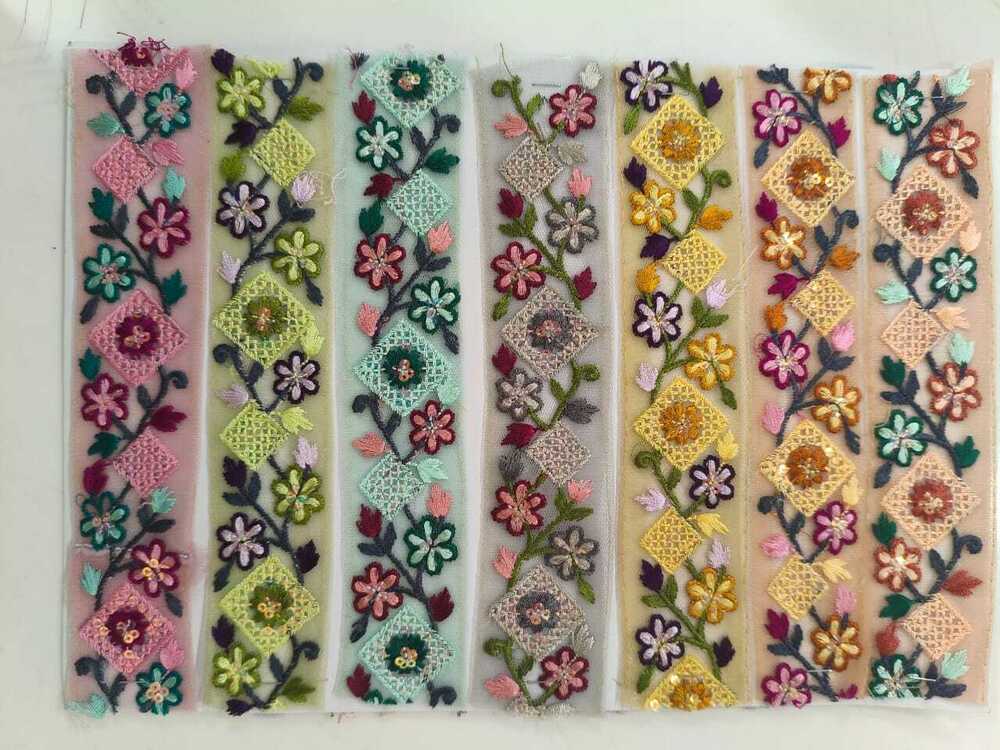 Embroidered Lace.border - Color: Multicolor