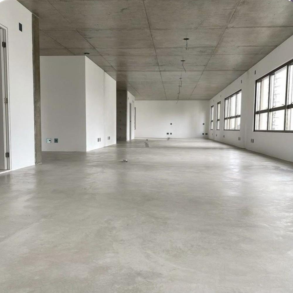 Seamless Indoor Flooring Service