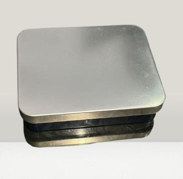 250g Rectangular Tin Box - Color: Silver