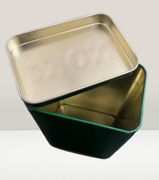 Green Rectangular Tin Box - Material: Metal