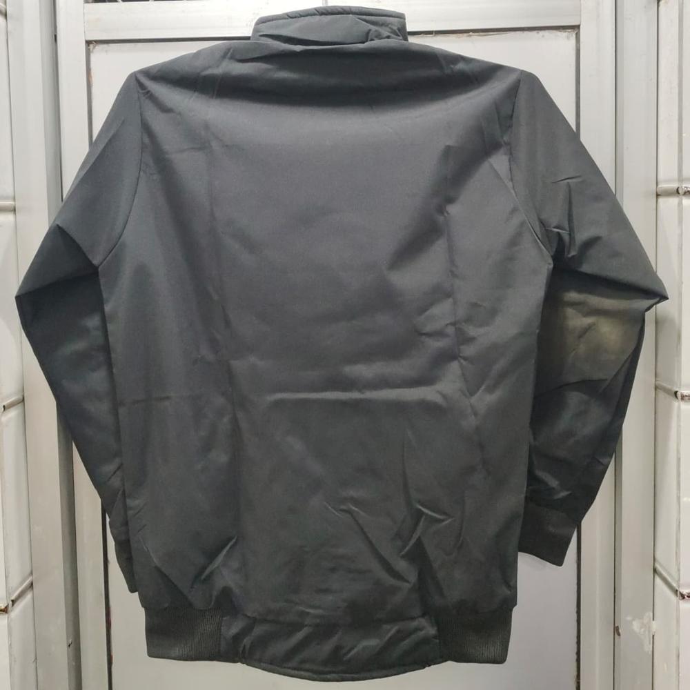 Wind Cheater - Color: Black