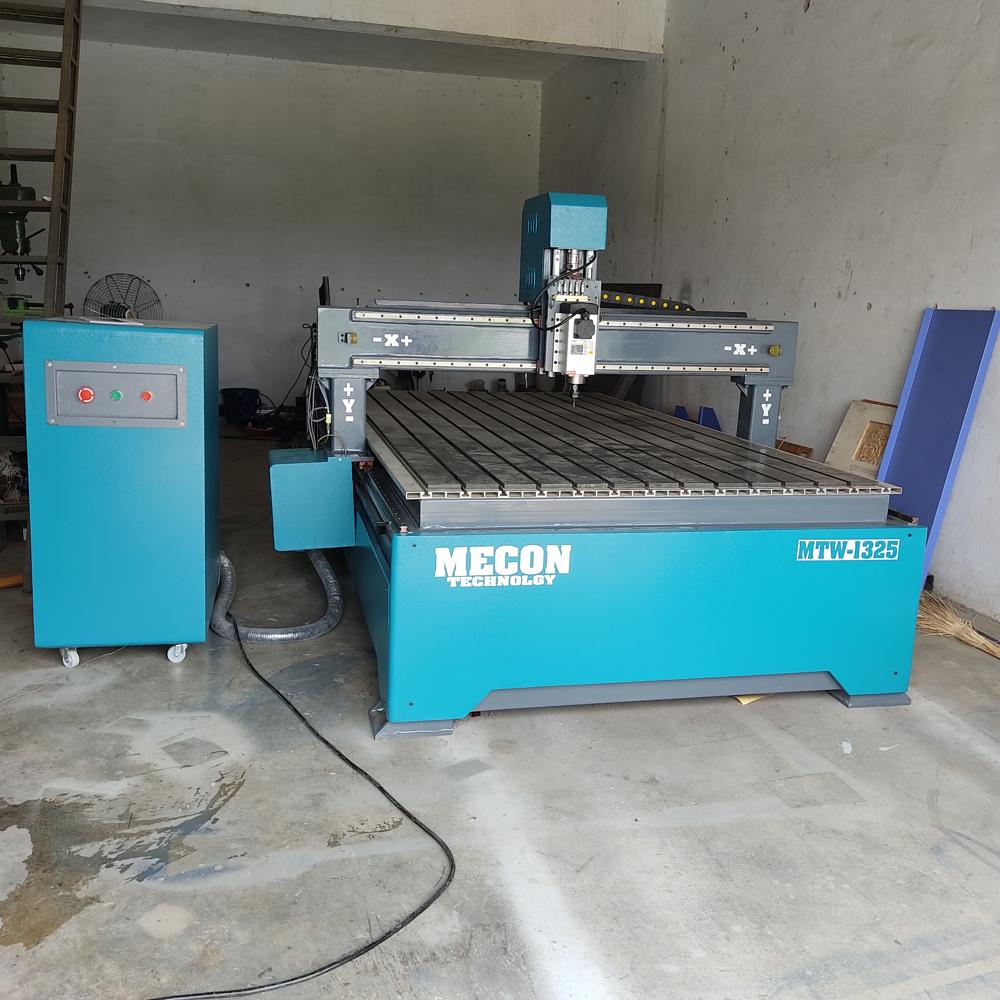 CNC Wood Engraving And Router Machine