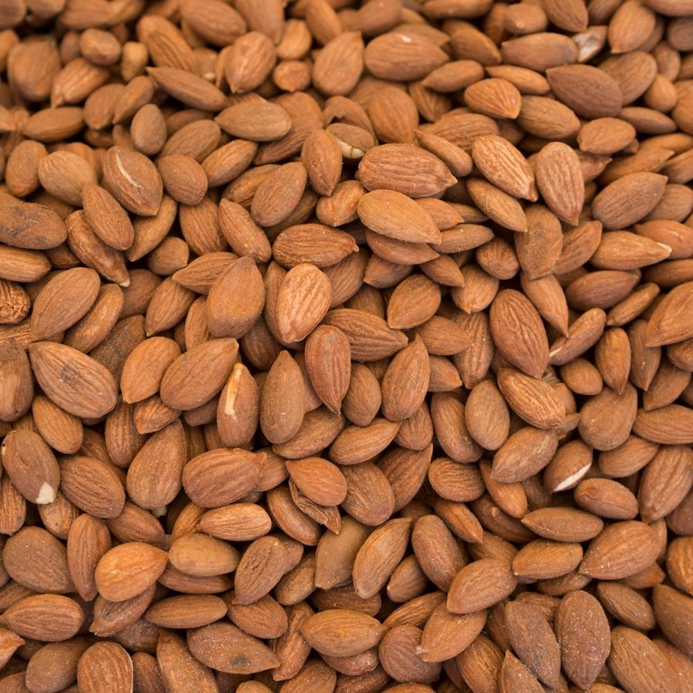 Manufacturer Direct Sale Small Almond Dried Fruits Snack Raw Seeds Original Flavor Sweet - Admixture (%): 0.5