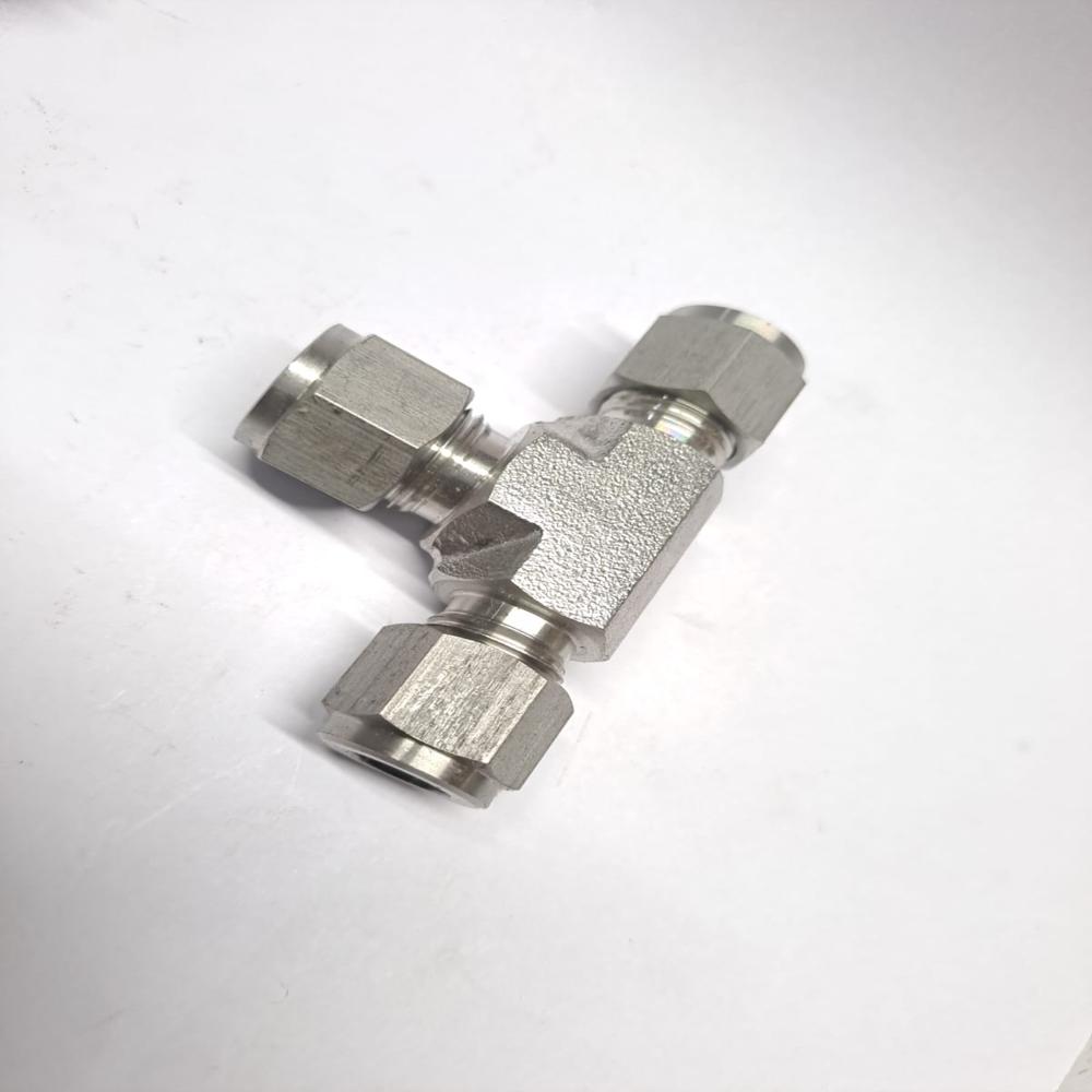 Ss-304 Iron Tee - Application: Industrial