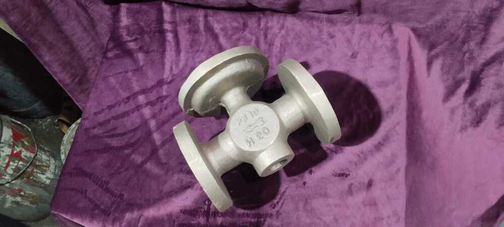 Aluminium Bronze Ball Valve Casting - Color: Silver