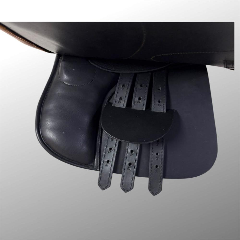 Horse Jumping Saddle - Color: Brown