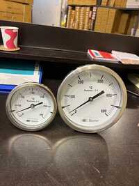 CBH4 Baumer Temperature Gauge