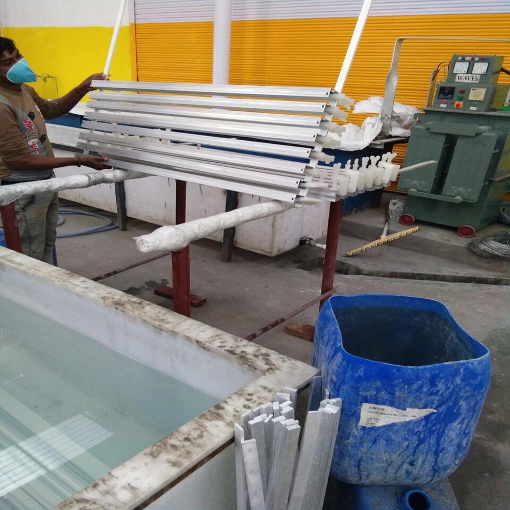 Aluminium Anodizing Machine - Color: Gray