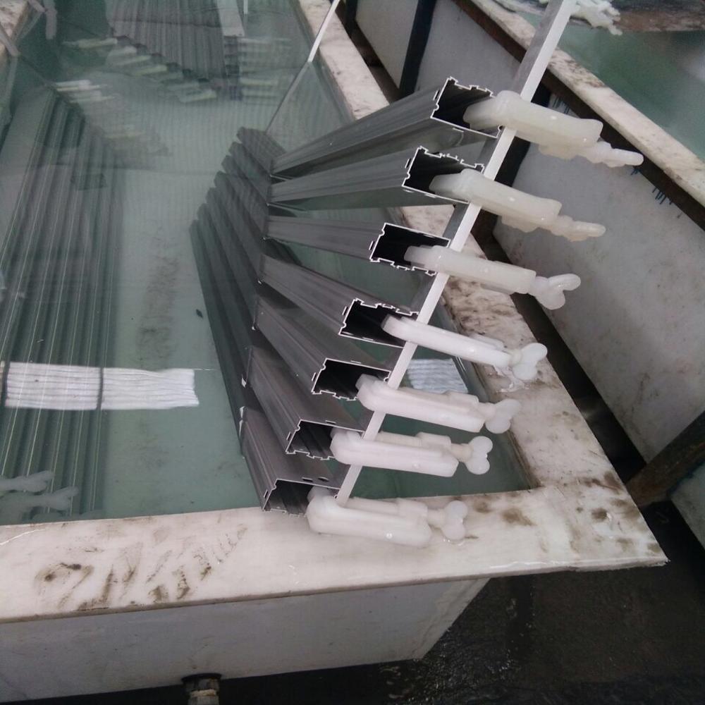 Aluminium Anodizing Machine - Color: Gray