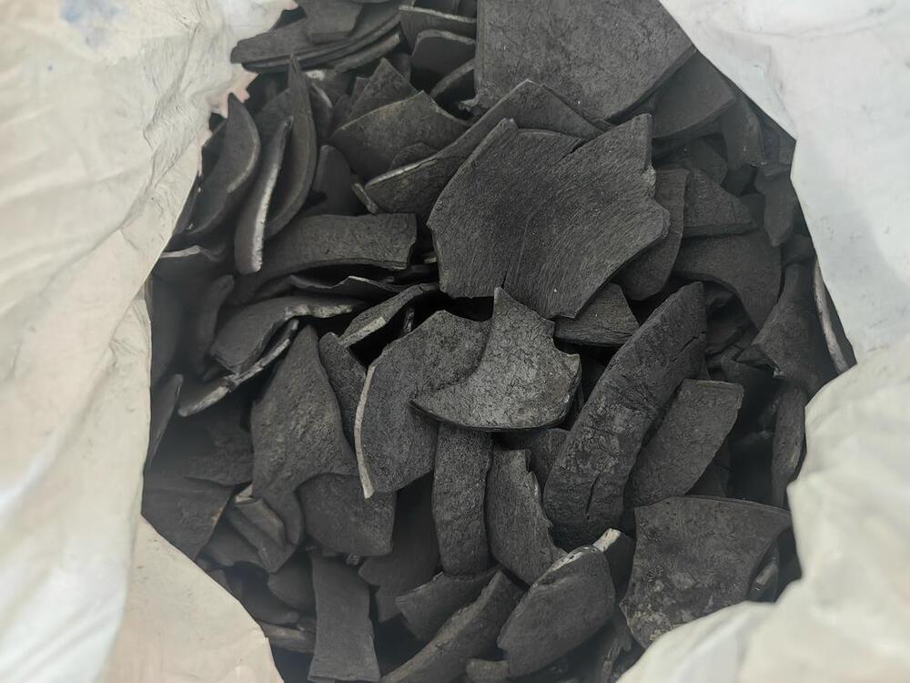 Coconut Shell Charcoal Chips - Color: Black