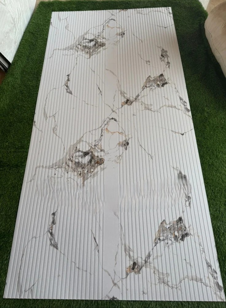 Flute Acrylic Sheets - Size: 8 Ft X 4 Ft