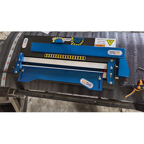 Acrylic Bending Machine - Color: Black