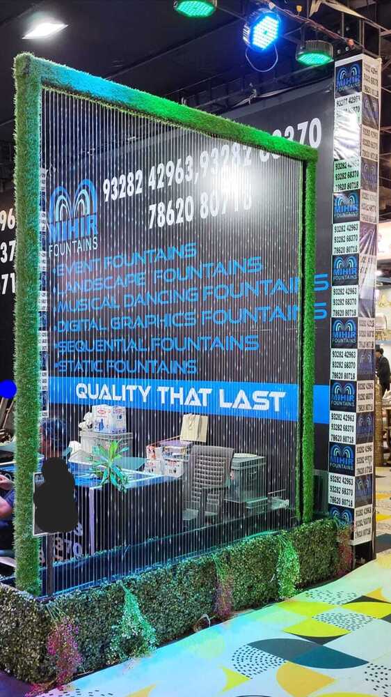 String Waterfall Fountain - Pool Size: 16x96
