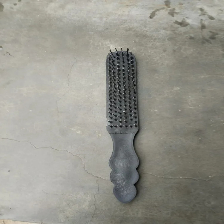 Pvc Brush Handle - Plastic Construction, Various Sizes Available | Cylindrical Shape, Manual Usage For Industrial Applications