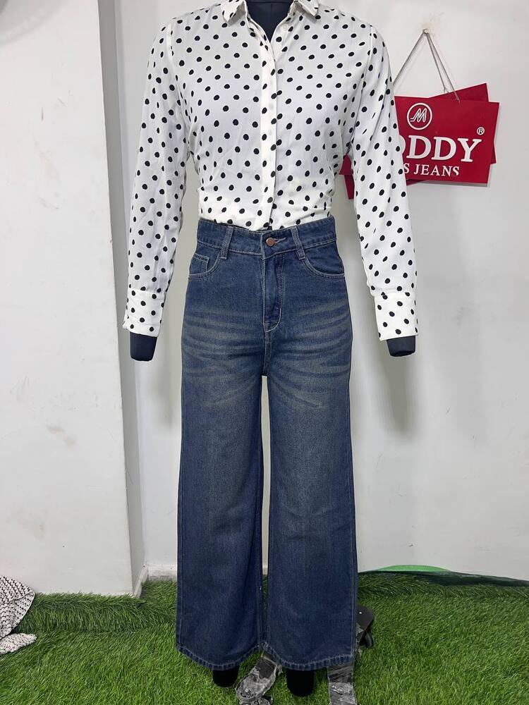 M Moddy 143 - Color: Hard Wash