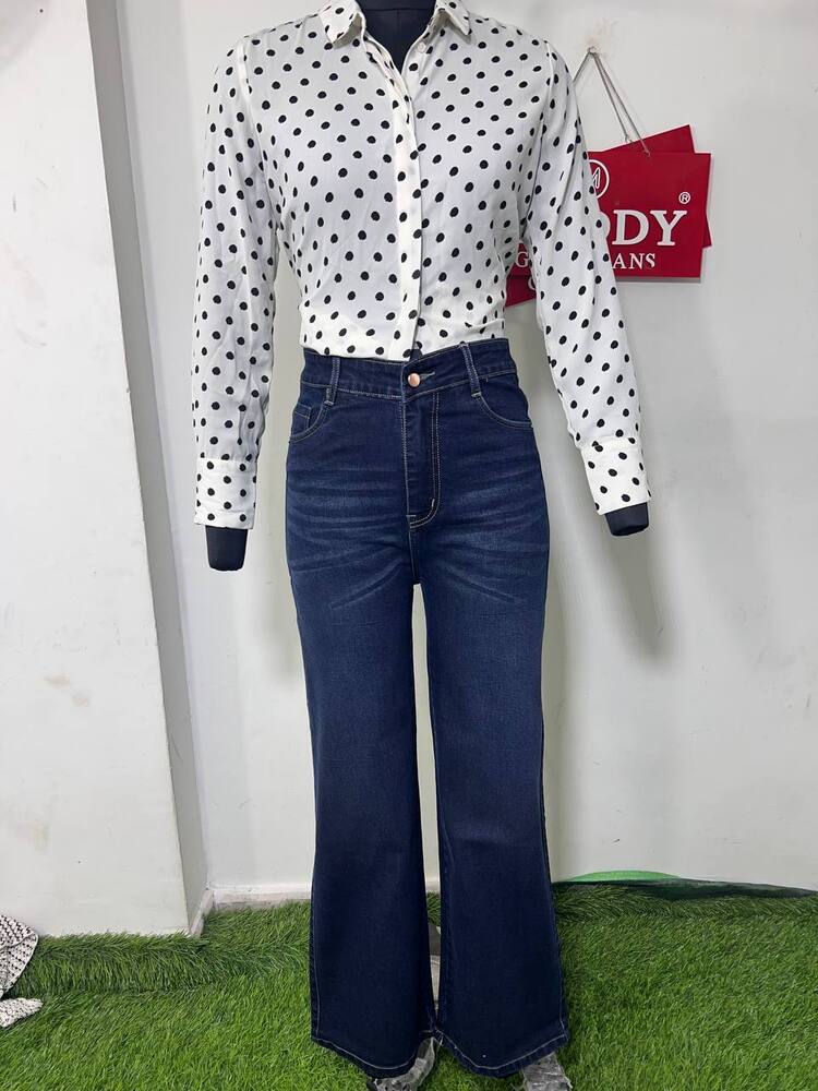 M Moddy 143 - Color: Hard Wash