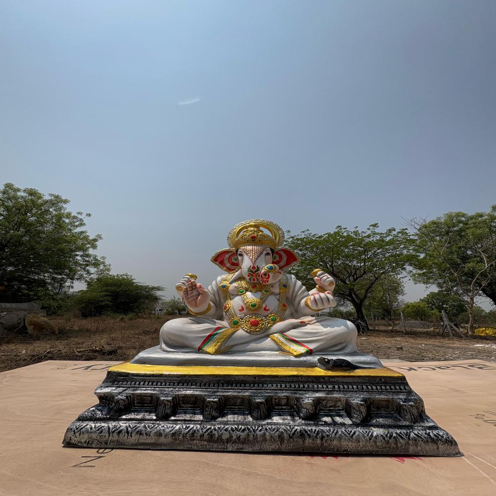Fiber Ganpati Statue