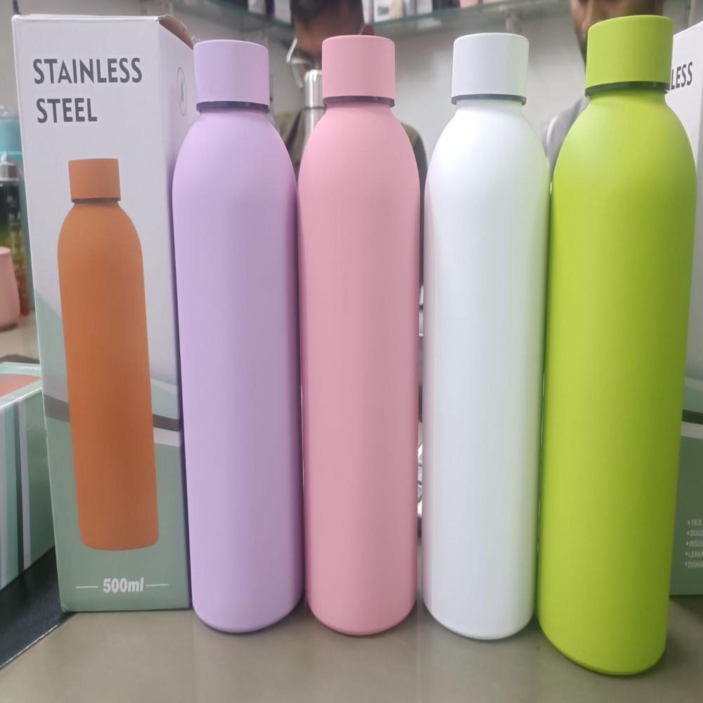 Stainless Steel Hot And Cold Water Bottle - 500ml Capacity, Silver Color, Round Shape, Leak Proof, Screw Cap, 1-year Warranty | Industrial Use: Beverage