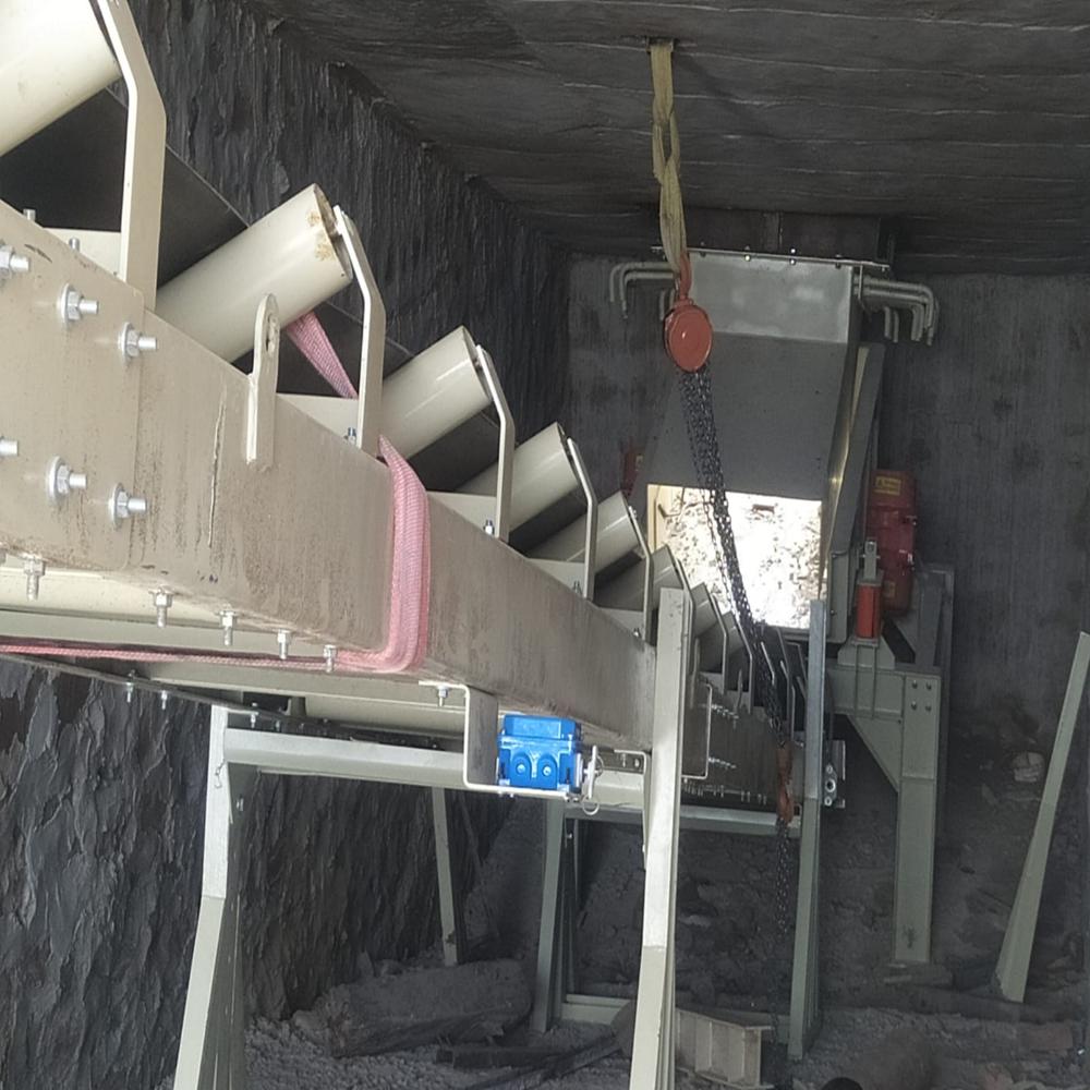 Inclined Belt Conveyor