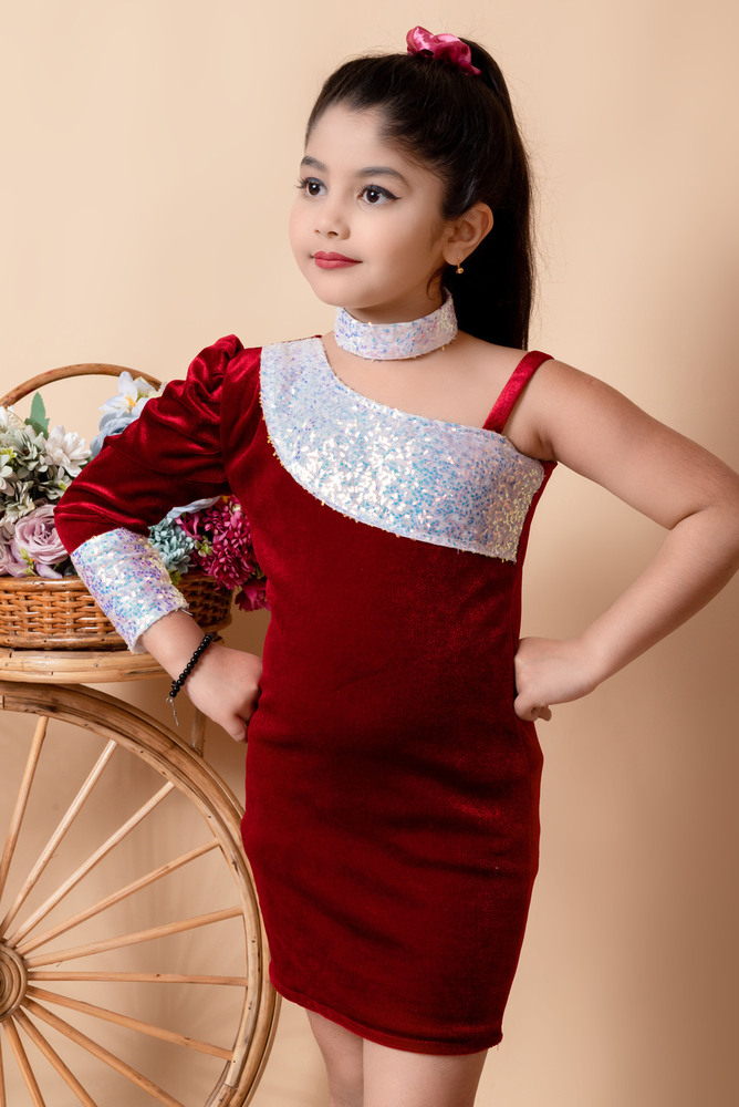 Girls Modern Comfy Frocks And Red Dresses