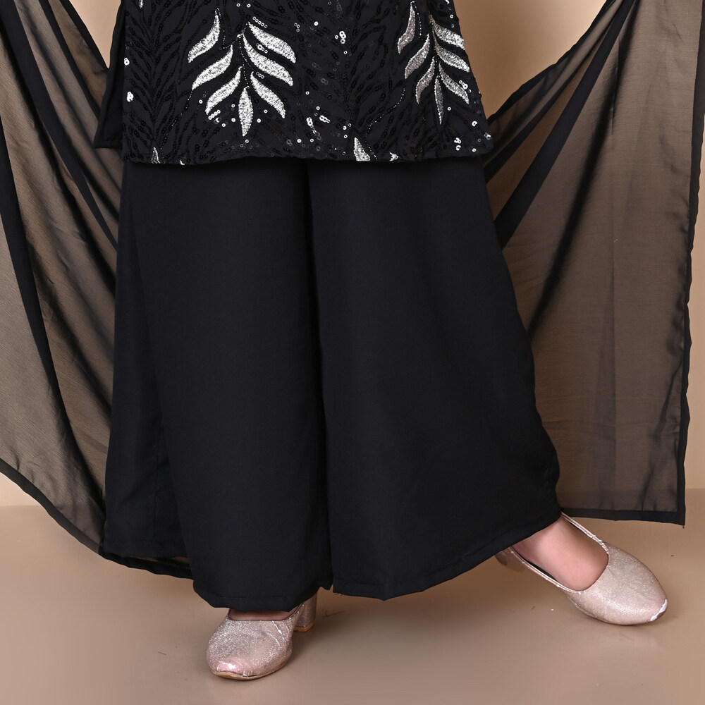 Girls Self Designed Premium Cotton Black Kurta Set