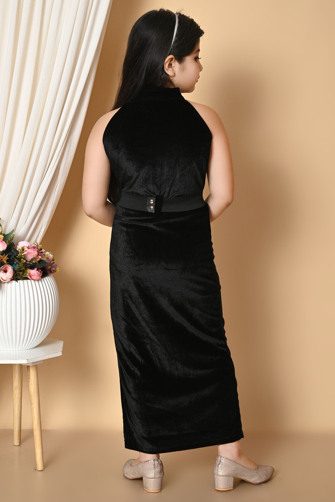 Girls Self Designed Premium Velvet Long Bodycon Black Dress