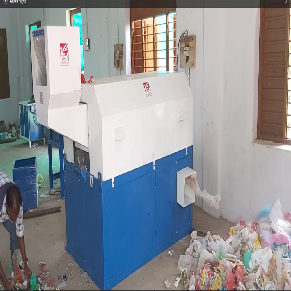 Plastic Dust Remover Machine