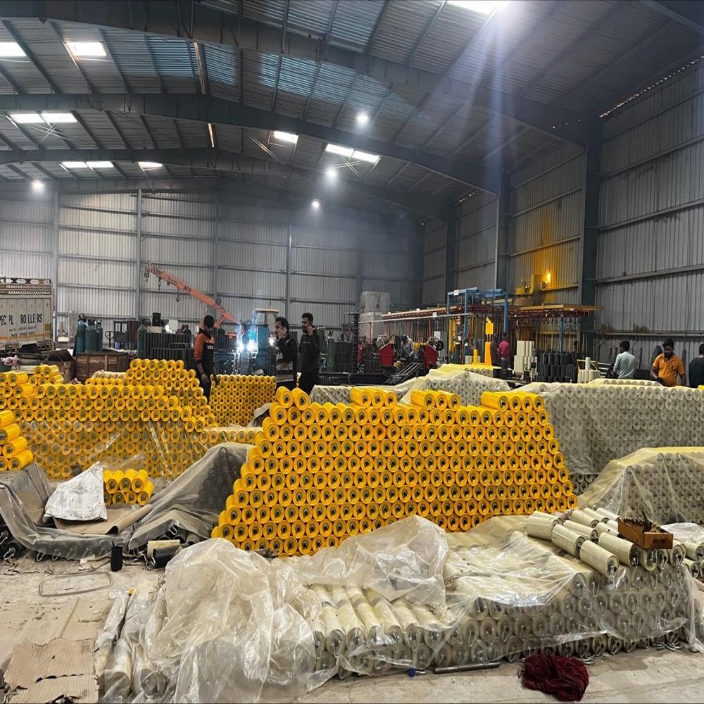 Garland Carrying Idler Roller