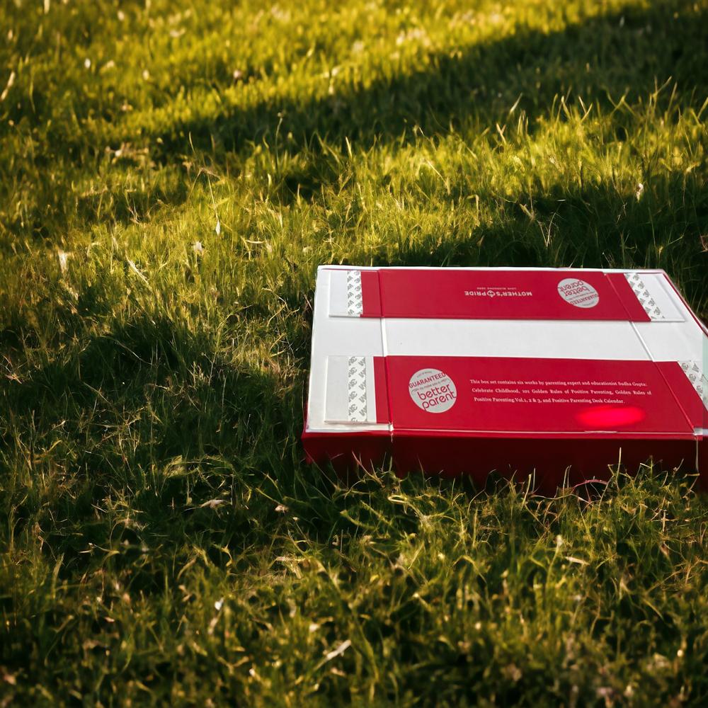 Collapsible Gift Packaging Box