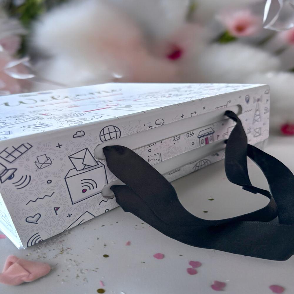 Opal Breeze Packaging Box - Color: Different Available