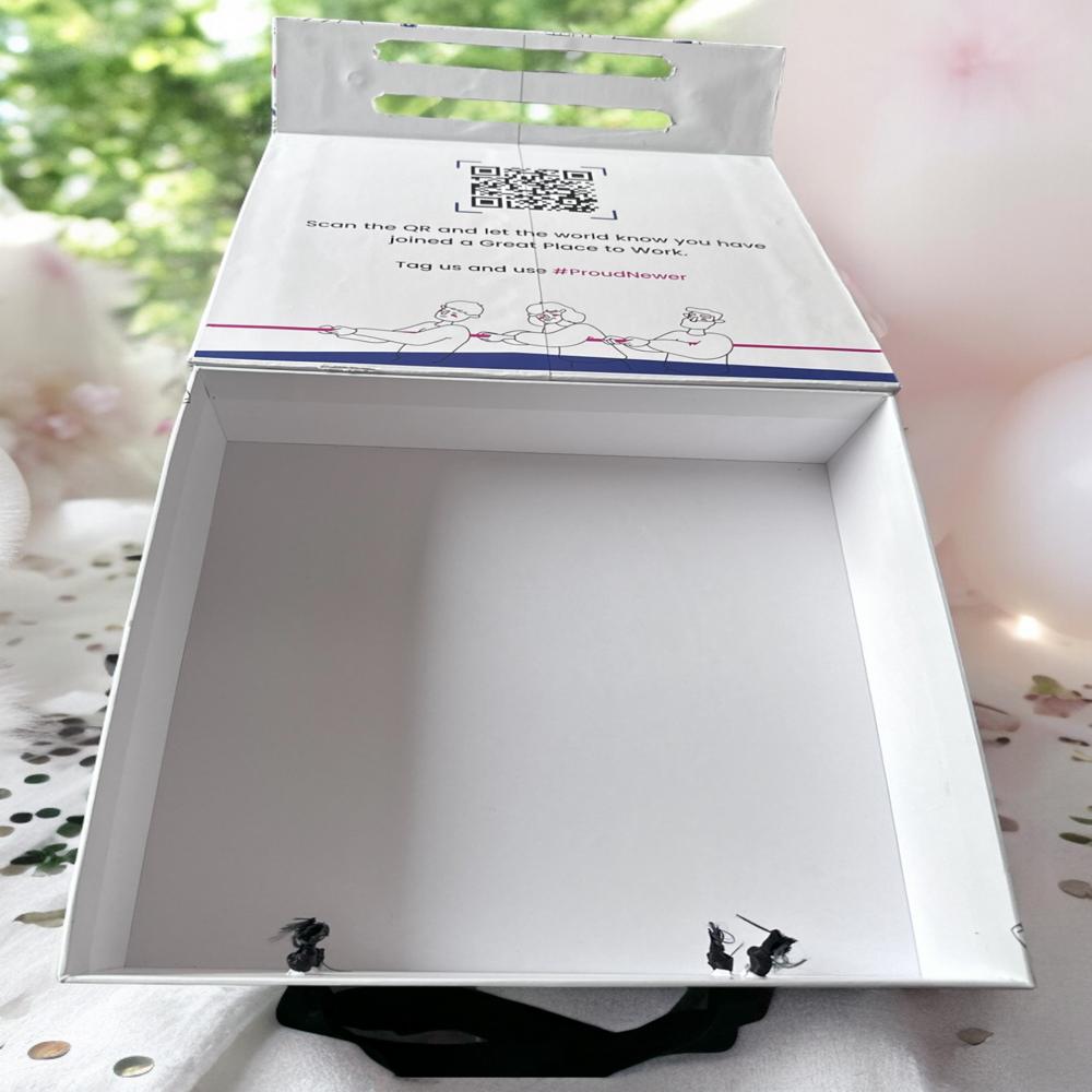 Opal Breeze Packaging Box - Color: Different Available