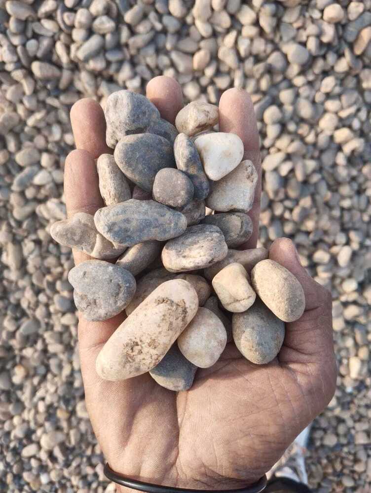 Natural indian river stone m beach pebbles stone / roudn landscaping  river pebbles / mix color pebbles
