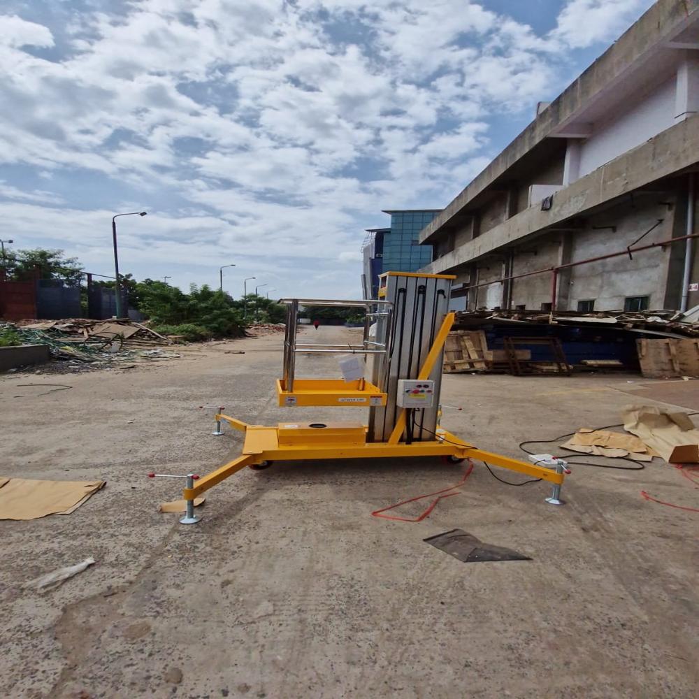 Single Mast Aerial Lifting Platform